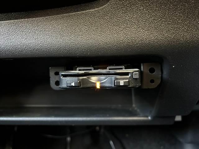 タント カスタムXスペシャル 後期 禁煙 車検整備付 ナビ バックモニター 片電スラ フルセグ ETC ABS Aストップ HIDヘッドライト プライバシーガラス スマートキー イモビライザー セキュリティーアラーム エアバッグ(6枚目)