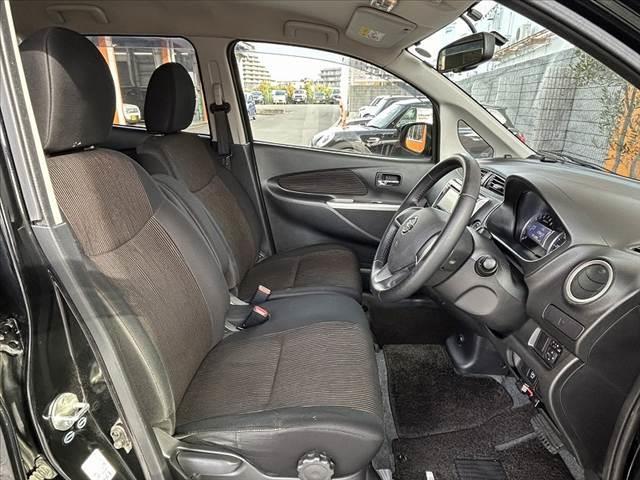 デイズ 　純正ナビ　Ｂモニ　ＥＴＣ　Ａストップ　純正１４インチＡＷ　ＨＩＤ　フォグ　スマートキー　Ｐスタート　セキュリティ　ＡＢＳ　ＳＲＳエアバッグ　横滑り防止　シートリフター　チルトステア　ＩＳＯＦＩＸ（16枚目）