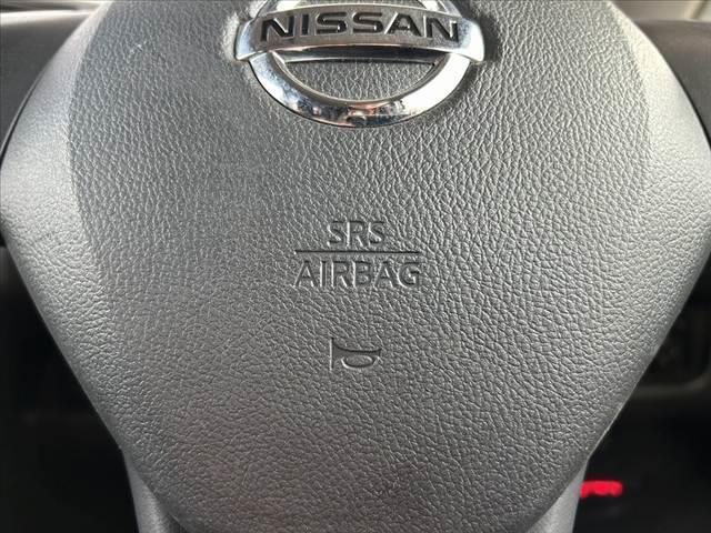 デイズ 　純正ナビ　Ｂモニ　ＥＴＣ　Ａストップ　純正１４インチＡＷ　ＨＩＤ　フォグ　スマートキー　Ｐスタート　セキュリティ　ＡＢＳ　ＳＲＳエアバッグ　横滑り防止　シートリフター　チルトステア　ＩＳＯＦＩＸ（23枚目）