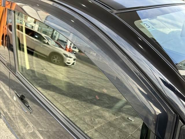 デイズ 　純正ナビ　Ｂモニ　ＥＴＣ　Ａストップ　純正１４インチＡＷ　ＨＩＤ　フォグ　スマートキー　Ｐスタート　セキュリティ　ＡＢＳ　ＳＲＳエアバッグ　横滑り防止　シートリフター　チルトステア　ＩＳＯＦＩＸ（33枚目）