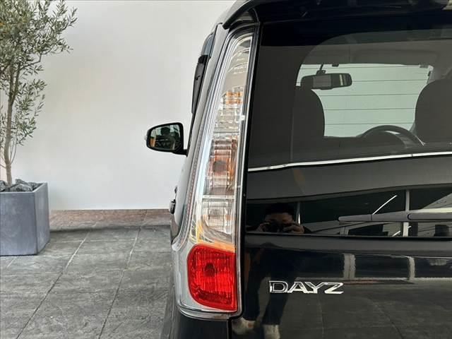 デイズ 　純正ナビ　Ｂモニ　ＥＴＣ　Ａストップ　純正１４インチＡＷ　ＨＩＤ　フォグ　スマートキー　Ｐスタート　セキュリティ　ＡＢＳ　ＳＲＳエアバッグ　横滑り防止　シートリフター　チルトステア　ＩＳＯＦＩＸ（39枚目）