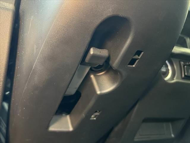 ジムニーシエラ JC 禁煙 リフトアップ 社外16インチAW サイドステップ セーフティサポート クルコン Fカメラ シートヒーター LEDヘッド フォグ Aライト ステリモ Pガラス サイド・カーテンエアバック(29枚目)