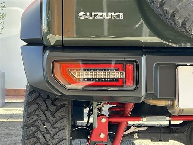 ジムニーシエラ JC 禁煙 リフトアップ 社外16インチAW サイドステップ セーフティサポート クルコン Fカメラ シートヒーター LEDヘッド フォグ Aライト ステリモ Pガラス サイド・カーテンエアバック(37枚目)