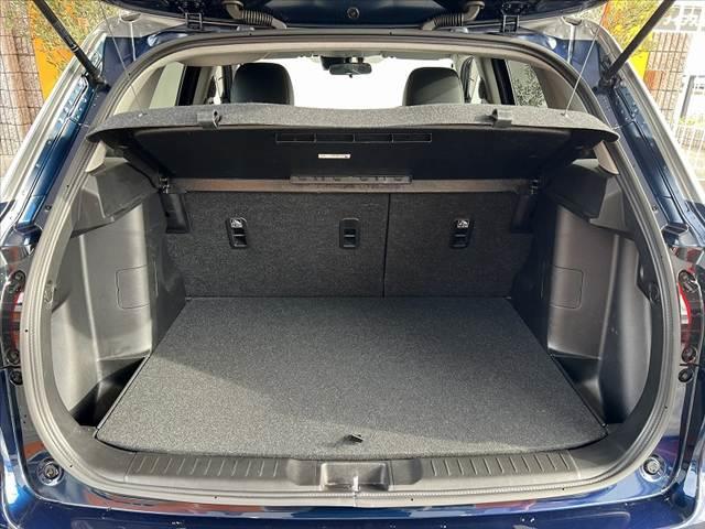 エスクード Ｓ－リミテッド　後期　ナビ　バックモニター　セーフティサポート　フルセグ　ＥＴＣ　ＢＳＭ　クルーズコントロール　ＬＥＤヘッド　オートライト　スマートキー　シートヒーター　シートリフター　パドルシフト　ＳＲＳエア（20枚目）