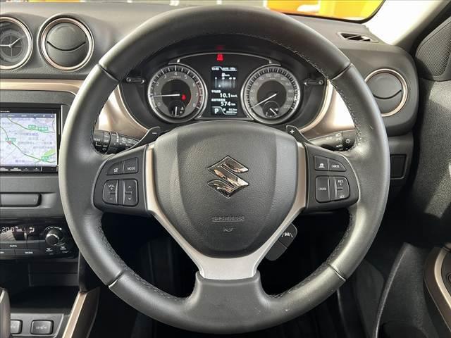 エスクード Ｓ－リミテッド　後期　ナビ　バックモニター　セーフティサポート　フルセグ　ＥＴＣ　ＢＳＭ　クルーズコントロール　ＬＥＤヘッド　オートライト　スマートキー　シートヒーター　シートリフター　パドルシフト　ＳＲＳエア（27枚目）