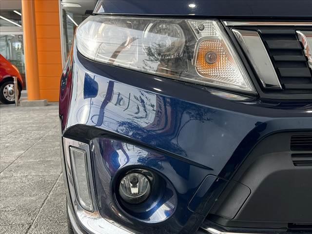 エスクード Ｓ－リミテッド　後期　ナビ　バックモニター　セーフティサポート　フルセグ　ＥＴＣ　ＢＳＭ　クルーズコントロール　ＬＥＤヘッド　オートライト　スマートキー　シートヒーター　シートリフター　パドルシフト　ＳＲＳエア（37枚目）