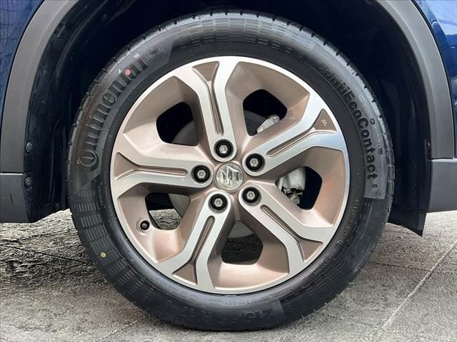 エスクード Ｓ－リミテッド　後期　ナビ　バックモニター　セーフティサポート　フルセグ　ＥＴＣ　ＢＳＭ　クルーズコントロール　ＬＥＤヘッド　オートライト　スマートキー　シートヒーター　シートリフター　パドルシフト　ＳＲＳエア（41枚目）