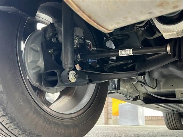 エスクード Ｓ－リミテッド　後期　ナビ　バックモニター　セーフティサポート　フルセグ　ＥＴＣ　ＢＳＭ　クルーズコントロール　ＬＥＤヘッド　オートライト　スマートキー　シートヒーター　シートリフター　パドルシフト　ＳＲＳエア（49枚目）