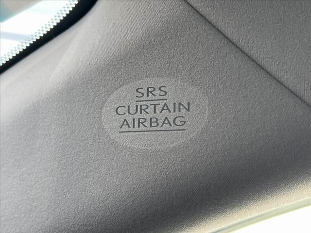 ＩＳ ＩＳ３００ｈ　バージョンＬ　禁煙　マクレビ　レーダークルーズ　クリソナ　ナビ　Ｂモニタ　フルセグ　革シート　メモリ付Ｐシート　シートヒータ　ＥＴＣ　ベンチレーション　１７インチＡＷ　デアイサー　ＬＥＤヘッド　電動Ｒサンシェード（30枚目）