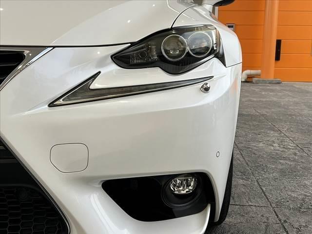 ＩＳ ＩＳ３００ｈ　バージョンＬ　禁煙　マクレビ　レーダークルーズ　クリソナ　ナビ　Ｂモニタ　フルセグ　革シート　メモリ付Ｐシート　シートヒータ　ＥＴＣ　ベンチレーション　１７インチＡＷ　デアイサー　ＬＥＤヘッド　電動Ｒサンシェード（38枚目）