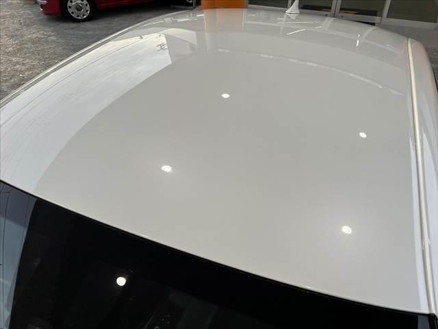 ＩＳ ＩＳ３００ｈ　バージョンＬ　禁煙　マクレビ　レーダークルーズ　クリソナ　ナビ　Ｂモニタ　フルセグ　革シート　メモリ付Ｐシート　シートヒータ　ＥＴＣ　ベンチレーション　１７インチＡＷ　デアイサー　ＬＥＤヘッド　電動Ｒサンシェード（45枚目）