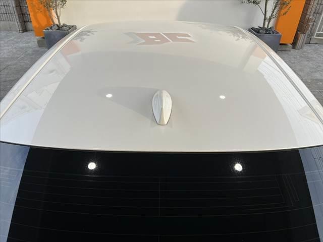 ＩＳ ＩＳ３００ｈ　バージョンＬ　禁煙　マクレビ　レーダークルーズ　クリソナ　ナビ　Ｂモニタ　フルセグ　革シート　メモリ付Ｐシート　シートヒータ　ＥＴＣ　ベンチレーション　１７インチＡＷ　デアイサー　ＬＥＤヘッド　電動Ｒサンシェード（46枚目）