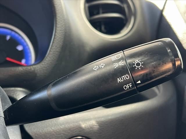 スペーシアカスタム ＴＳ　車検整備付　ローダウン　ナビ　地デジ　ＤＶＤ　両電スラ　外アルミ　ＨＩＤヘッド　フォグ　外グリル　スマートキー　Ｐスタート　ロールカーテン　Ｐガラス　トップシェードガラス　オーバーヘッドコンソール（6枚目）