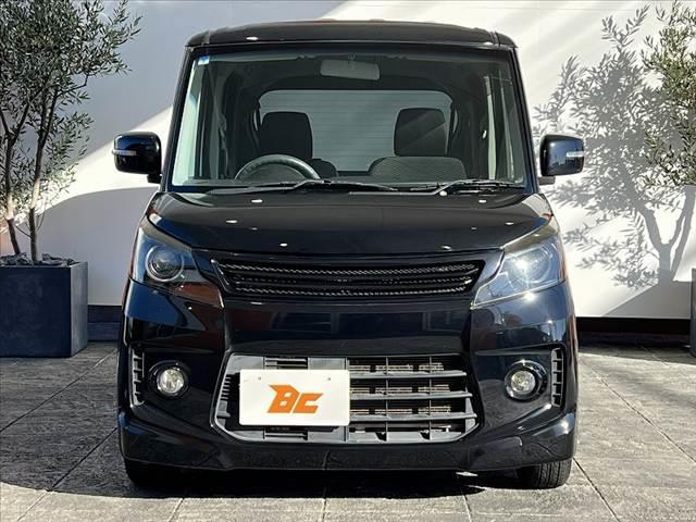 スペーシアカスタム ＴＳ　車検整備付　ローダウン　ナビ　地デジ　ＤＶＤ　両電スラ　外アルミ　ＨＩＤヘッド　フォグ　外グリル　スマートキー　Ｐスタート　ロールカーテン　Ｐガラス　トップシェードガラス　オーバーヘッドコンソール（9枚目）