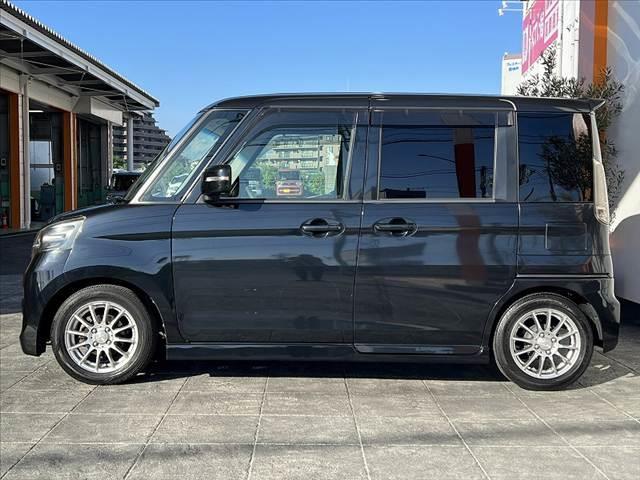 スペーシアカスタム ＴＳ　車検整備付　ローダウン　ナビ　地デジ　ＤＶＤ　両電スラ　外アルミ　ＨＩＤヘッド　フォグ　外グリル　スマートキー　Ｐスタート　ロールカーテン　Ｐガラス　トップシェードガラス　オーバーヘッドコンソール（11枚目）