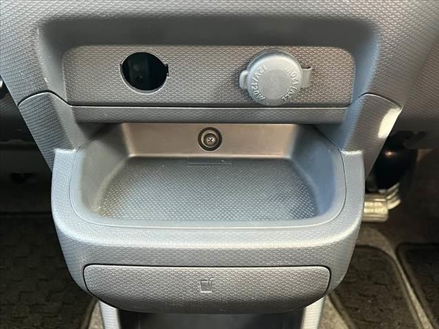 ソリオ Ｘ－ＤＪＥ　後期　車検整備付　レーダーブレーキサポート２　ナビ　バックモニター　片電スラ　フルセグ　ＢＴオーディオ　ＥＴＣ　Ｐスタート　スマートキー　Ａストップ　クルコン　純正１５インチＡＷ　シートリフター（25枚目）