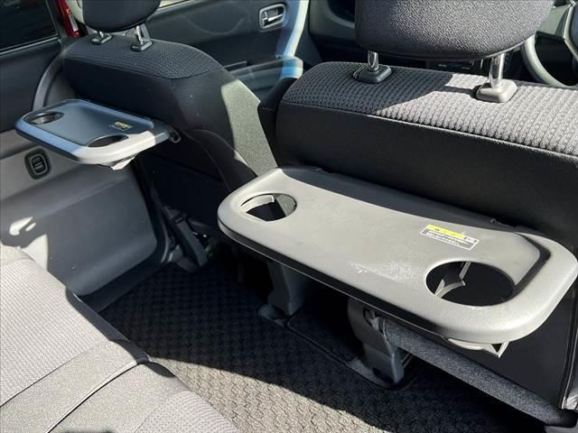 ソリオ Ｘ－ＤＪＥ　後期　車検整備付　レーダーブレーキサポート２　ナビ　バックモニター　片電スラ　フルセグ　ＢＴオーディオ　ＥＴＣ　Ｐスタート　スマートキー　Ａストップ　クルコン　純正１５インチＡＷ　シートリフター（32枚目）