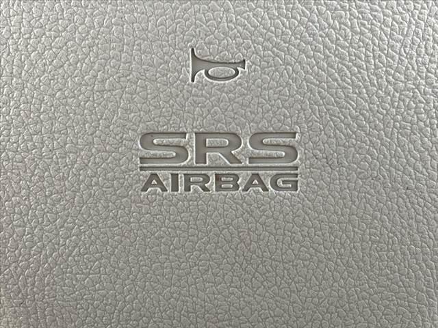 ｅＫワゴン Ｅ　後期　キーレス　ＡＢＳ　ＳＲＳエアバッグ　シートヒーター　ヘッドライトレベライザー　集中ドアロック　ＡＣソケット　バニティミラー　ＩＳＯＦＩＸ　リアワイパー　リアガラス熱線　パワステ　パワーウィンド（7枚目）