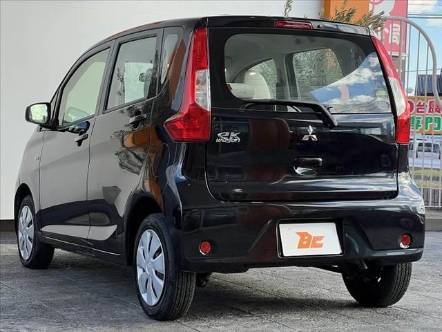 ｅＫワゴン Ｅ　後期　キーレス　ＡＢＳ　ＳＲＳエアバッグ　シートヒーター　ヘッドライトレベライザー　集中ドアロック　ＡＣソケット　バニティミラー　ＩＳＯＦＩＸ　リアワイパー　リアガラス熱線　パワステ　パワーウィンド（13枚目）