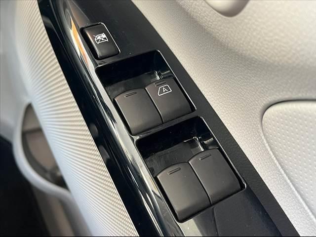 ｅＫワゴン Ｅ　後期　キーレス　ＡＢＳ　ＳＲＳエアバッグ　シートヒーター　ヘッドライトレベライザー　集中ドアロック　ＡＣソケット　バニティミラー　ＩＳＯＦＩＸ　リアワイパー　リアガラス熱線　パワステ　パワーウィンド（26枚目）