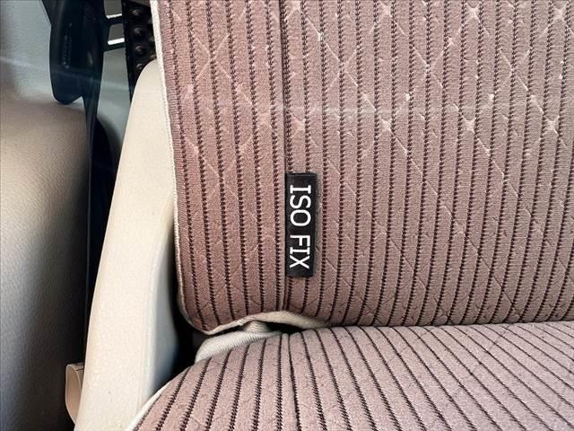 ｅＫワゴン Ｅ　後期　キーレス　ＡＢＳ　ＳＲＳエアバッグ　シートヒーター　ヘッドライトレベライザー　集中ドアロック　ＡＣソケット　バニティミラー　ＩＳＯＦＩＸ　リアワイパー　リアガラス熱線　パワステ　パワーウィンド（28枚目）