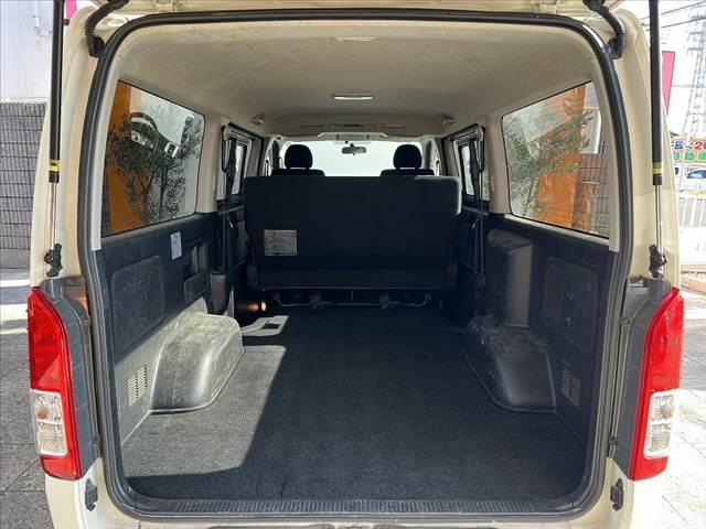 ハイエースバン ロングスーパーGL 後期 ナビ CD AUX ETC リモコンキー フォグ Aライト SD音楽再生 イージークローザー Pガラス メッキドアミラ ヘッドライトレベライザ AAC リアヒータ SRSエアバック 4スピーカ(20枚目)