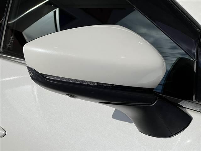 MAZDA3ファストバック 20S Lパッケージ 禁煙 360度ビュー 地デジ DVD 8.8型ナビ CD ETC スマートブレーキ クルコン LEDヘッド BSM Pシート シートヒータ ステアリングヒータ 黒革シート スマートキー Pスタート(36枚目)