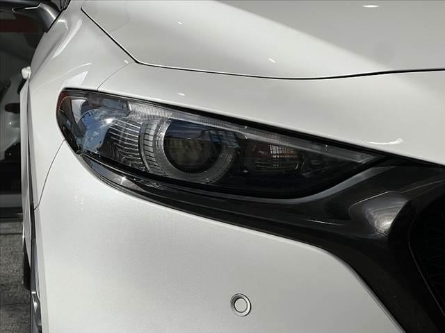 MAZDA3ファストバック 20S Lパッケージ 禁煙 360度ビュー 地デジ DVD 8.8型ナビ CD ETC スマートブレーキ クルコン LEDヘッド BSM Pシート シートヒータ ステアリングヒータ 黒革シート スマートキー Pスタート(38枚目)