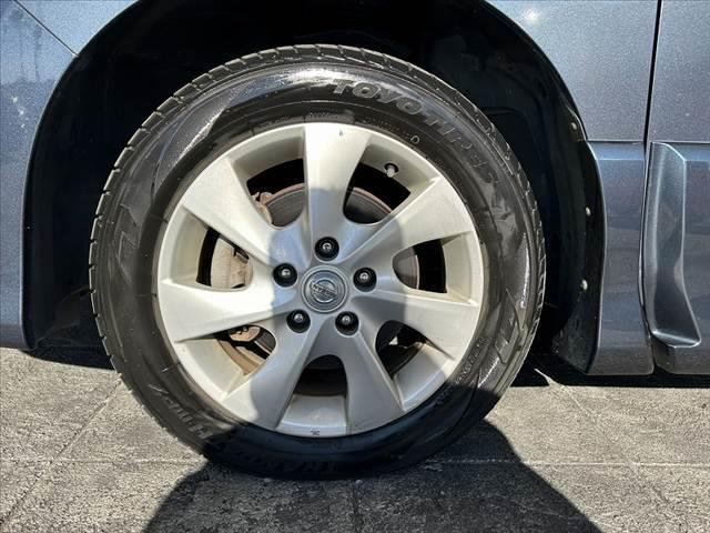 セレナ ハイウェイスター 禁煙 両電スラ HIDヘッドランプ ナビ Bモニタ スマートキ ETC フルセグ BTオーディオ クルコン Aライト レザーステア ロールサンシェード フォグランプ Pガラス 2列目パーソナルテーブ(46枚目)