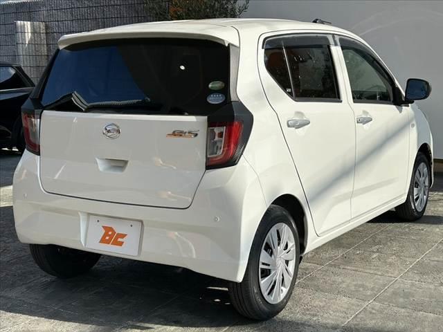 ミライース X SAIII 禁煙 LED コーナーセンサー Aハイビーム キーレス プライバシーガラス アイドリングストップ エアコン 先行発進お知らせ 誤発進抑制 車線逸脱警報 後席ヘッドレスト バニティミラー Wエアバッグ(15枚目)