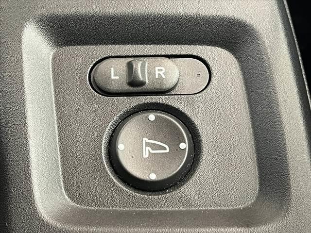 S660 αブルーノレザーエディション 禁煙 6速MT センターディスプレイ バックモニター Aライト クルーズコントロール ETC BTオーディオ スマートキー ステリモ 純15インチAW LED HDMI Pスタート SRSエアバッグ(28枚目)