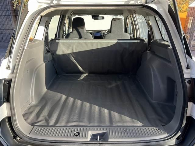 NV150AD VE 禁煙 エマージェンシーブレーキ 社外ナビ フルセグ BTオーディオ キーレス ETC 車線逸脱警報 パワーウィンドウ SRSエア ゴムマット ヘッドレスト一体フロントシート グレートリコットシート(18枚目)