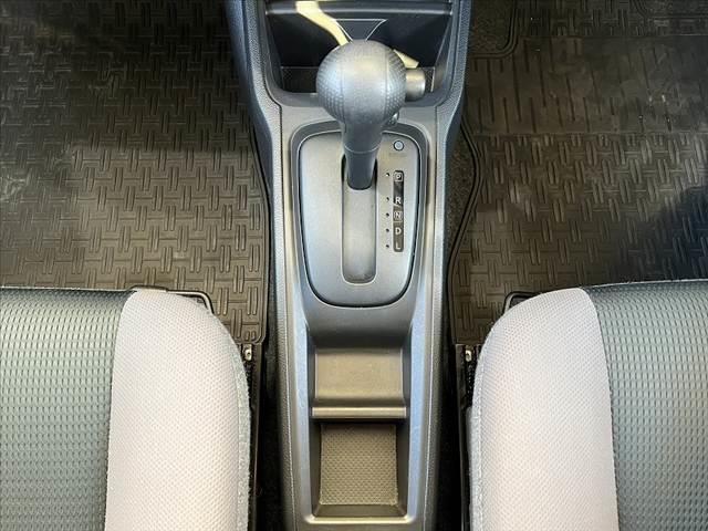 NV150AD VE 禁煙 エマージェンシーブレーキ 社外ナビ フルセグ BTオーディオ キーレス ETC 車線逸脱警報 パワーウィンドウ SRSエア ゴムマット ヘッドレスト一体フロントシート グレートリコットシート(23枚目)