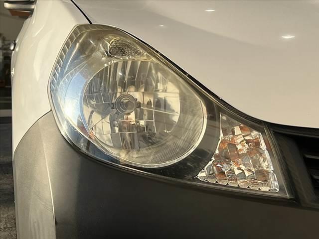 NV150AD VE 禁煙 エマージェンシーブレーキ 社外ナビ フルセグ BTオーディオ キーレス ETC 車線逸脱警報 パワーウィンドウ SRSエア ゴムマット ヘッドレスト一体フロントシート グレートリコットシート(33枚目)