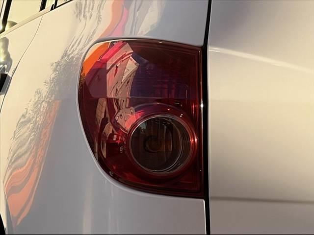 NV150AD VE 禁煙 エマージェンシーブレーキ 社外ナビ フルセグ BTオーディオ キーレス ETC 車線逸脱警報 パワーウィンドウ SRSエア ゴムマット ヘッドレスト一体フロントシート グレートリコットシート(35枚目)