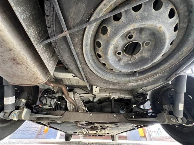 NV150AD VE 禁煙 エマージェンシーブレーキ 社外ナビ フルセグ BTオーディオ キーレス ETC 車線逸脱警報 パワーウィンドウ SRSエア ゴムマット ヘッドレスト一体フロントシート グレートリコットシート(44枚目)