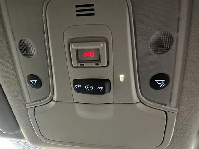 プリウス Ｓ　後期　禁煙　ナビ　Ｂモニター　フルセグ　ＢＴ　ＤＶＤ　ＣＤ　セーフティセンス　クリソナ　レーダークルーズ　ＬＥＤヘッド　スマートキ　Ｐスタート　アームレスト　シートリフタ　ＥＴＣ　６スピーカー（29枚目）