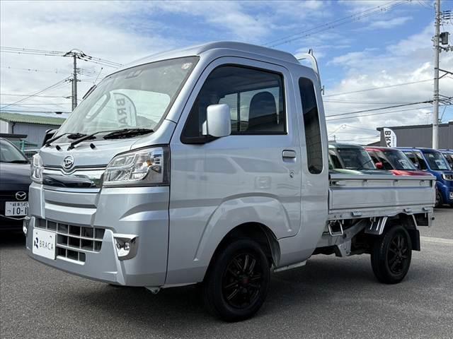 ハイゼットトラック ジャンボＳＡＩＩＩｔ　★ＡＴ★スマートアシスト３★車線逸脱警報★誤発信抑制制御機能★先行車発信お知らせ機能★フルセグナビ★Ｂカメラ★ＤＶＤ再生★Ｂｌｕｅｔｏｏｔｈ★キーレス★社外アルミ★ＥＴＣ★横滑り防止★バニティミラー（8枚目）