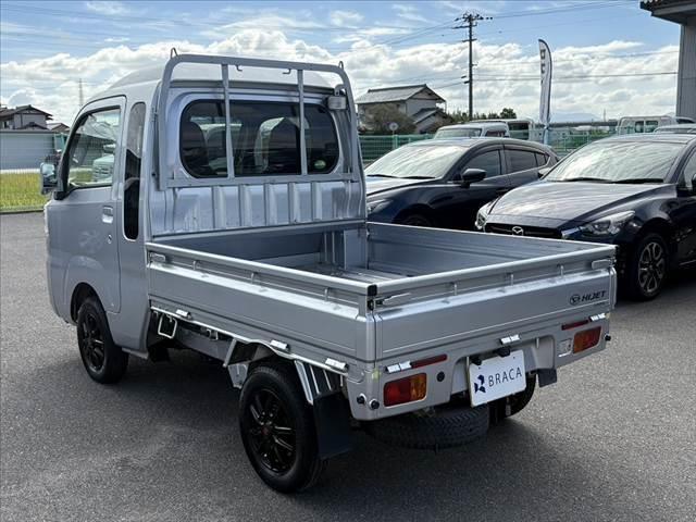 ハイゼットトラック ジャンボＳＡＩＩＩｔ　★ＡＴ★スマートアシスト３★車線逸脱警報★誤発信抑制制御機能★先行車発信お知らせ機能★フルセグナビ★Ｂカメラ★ＤＶＤ再生★Ｂｌｕｅｔｏｏｔｈ★キーレス★社外アルミ★ＥＴＣ★横滑り防止★バニティミラー（13枚目）