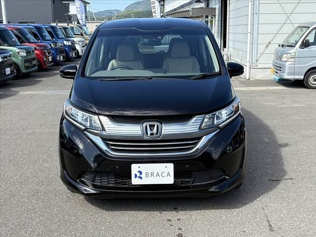 フリードハイブリッド ハイブリッド・Ｇホンダセンシング　★ホンダセンシング★インターナビ★Ｂカメラ★フルセグＴＶ★ＤＶＤ再生★Ｂｌｕｅｔｏｏｔｈ★スマートキー★両電スラ★クルコン★ＬＥＤヘッド★オートライト★プラズマクラスターＡＡＣ★ＥＴＣ（9枚目）