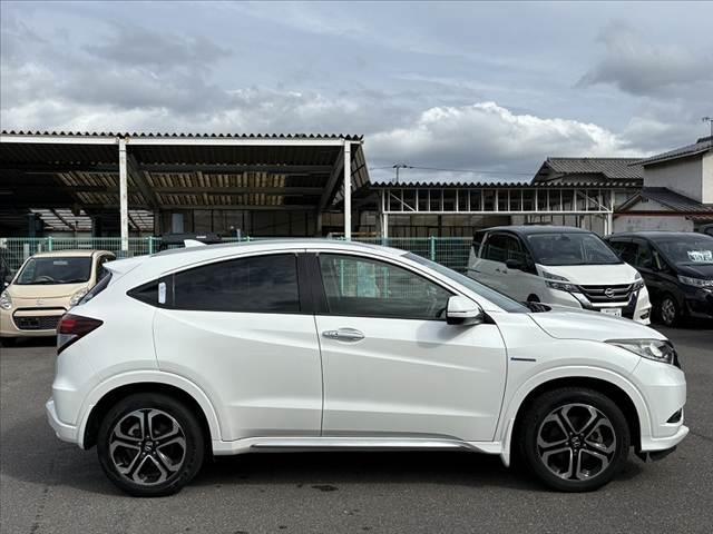 HONDA VEZEL HYBRID Z