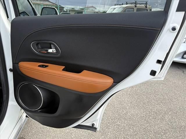 HONDA VEZEL HYBRID Z