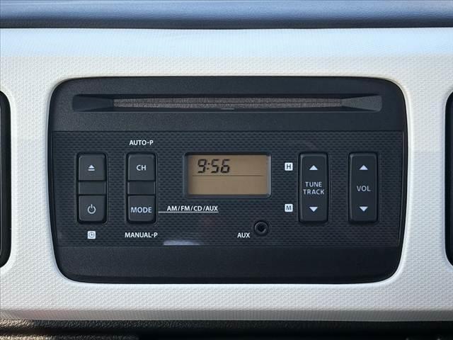 アルト F ★4WD★5MT★キーレス★CDオーディオ★シートヒーター★ヘッドライトレベライザー★横滑り防止★セキュリティアラーム★マルチインフォメーションディスプレイ★リア一体可倒式シート★ABS★WSRS(6枚目)