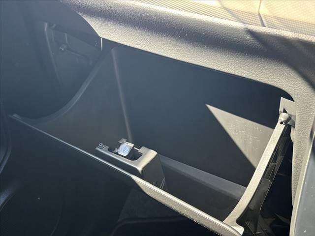 アルト F ★4WD★5MT★キーレス★CDオーディオ★シートヒーター★ヘッドライトレベライザー★横滑り防止★セキュリティアラーム★マルチインフォメーションディスプレイ★リア一体可倒式シート★ABS★WSRS(24枚目)