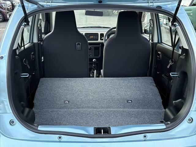 アルト F ★後期★5MT★オートライト★キーレス★純正CDオーディオ★ヘッドライトレベライザー★横滑り防止★セキュリティアラーム★リア一体可倒式シート★マルチインフォメーションディスプレイ★WSRS★ABS(17枚目)