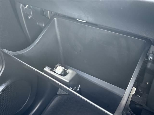 アルト F ★後期★5MT★オートライト★キーレス★純正CDオーディオ★ヘッドライトレベライザー★横滑り防止★セキュリティアラーム★リア一体可倒式シート★マルチインフォメーションディスプレイ★WSRS★ABS(24枚目)