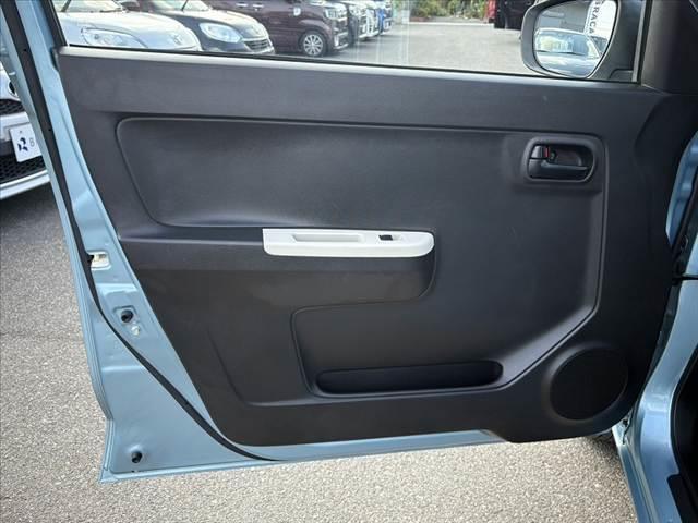 アルト F ★後期★5MT★オートライト★キーレス★純正CDオーディオ★ヘッドライトレベライザー★横滑り防止★セキュリティアラーム★リア一体可倒式シート★マルチインフォメーションディスプレイ★WSRS★ABS(32枚目)