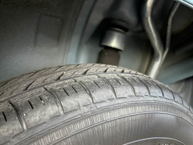 アルト F ★後期★5MT★オートライト★キーレス★純正CDオーディオ★ヘッドライトレベライザー★横滑り防止★セキュリティアラーム★リア一体可倒式シート★マルチインフォメーションディスプレイ★WSRS★ABS(49枚目)