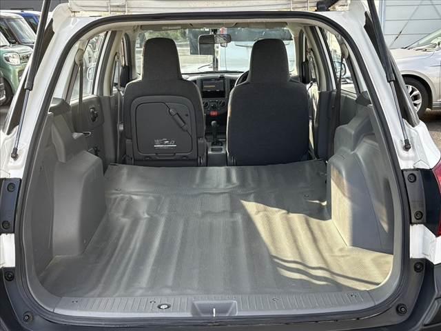 AD VE ★4WD★地デジナビ★DVD再生★Bluetooth★キーレス★電格ミラー★ヘッドライトレベライザー★ETC★AC100電源★前席PW★マップランプ★リアワイパー★ABS★WSRS★マット★バイザー(17枚目)