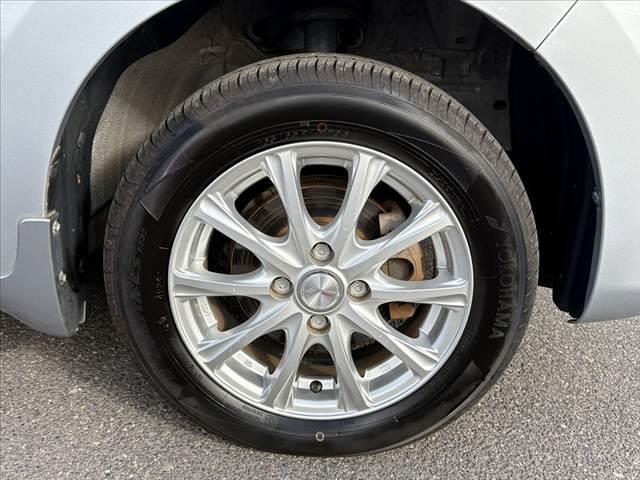 パッソ Ｘ　ＬパッケージＳ　★後期★４ＷＤ★スマートアシスト３★地デジナビ★Ｂカメラ★Ｂｌｕｅｔｏｏｔｈ★スマートキー★Ｐスタート★オートライト★オートハイビーム★Ａストップ★コーナーセンサー★オート格納電格ミラー（7枚目）